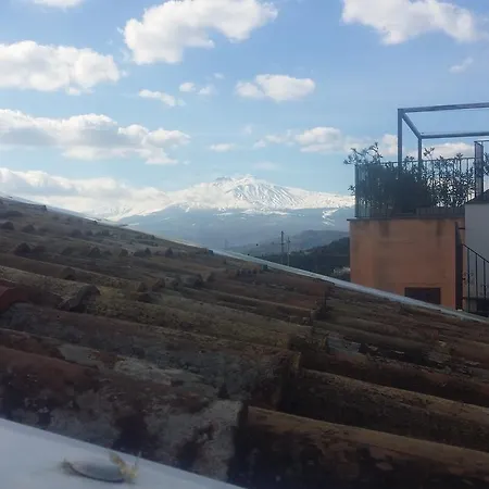 Gioli' * Taormina